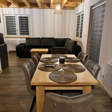 Zielone Wzgorze- Caloroczne Holiday home